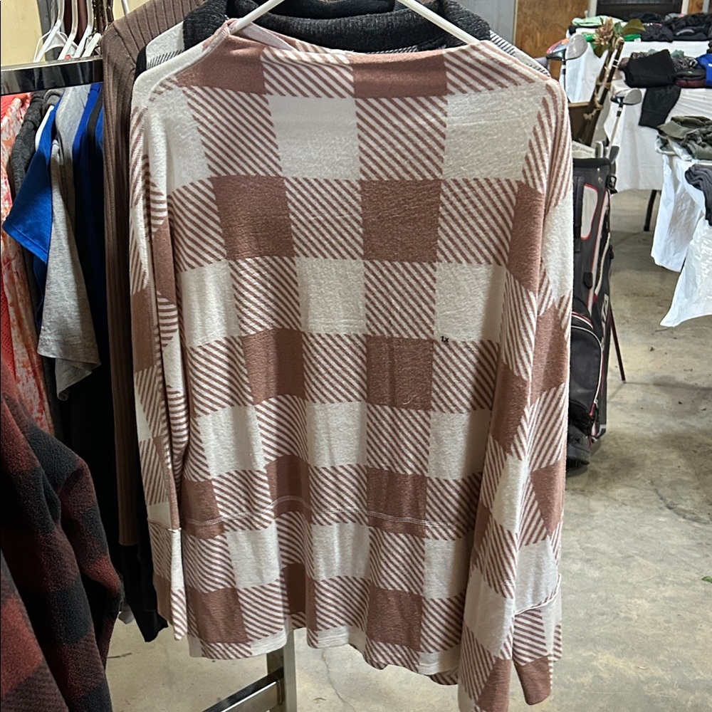 Maurices Plaid Long Sleeve Top in Cream & Brown